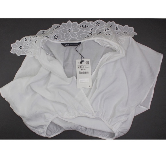 Zara NWT Loose Fitted Cropped Style Embroidered Collar Top XS - Picture 12 of 15